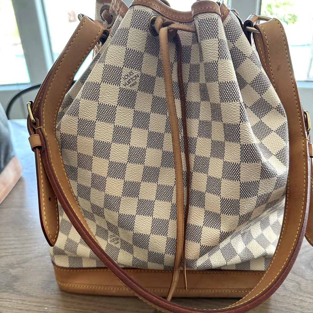 Louis Vuitton Azur Noe